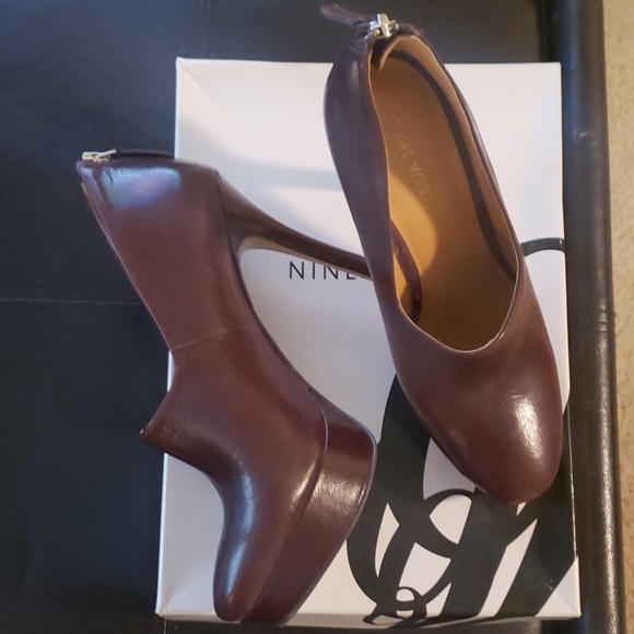 Booties - Picture 2 of 4